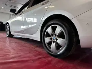 BMW 118 118 d lim. -SHZ-PDC-NAVI Bild 4
