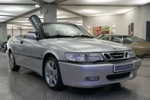 Saab 9-3 2.0 Turbo Ecopower Aero Cabriolet Bild 2