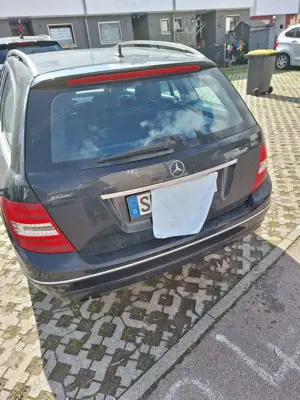 Mercedes-Benz C 180 C 180 T (BlueEFFICIENCY) Avantgarde