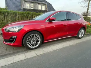 Ford Focus Focus Fließheck 1.0 EcoBoost Hybrid VIGNALE