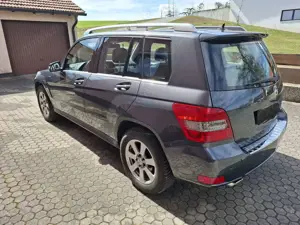 Mercedes-Benz GLK 220 GLK 220 CDI DPF 4Matic BlueEFFICIENCY 7G-TRONIC Bild 2