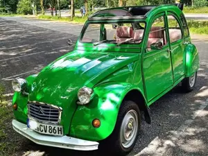 Citroen 2CV 2 CV Ente Grün