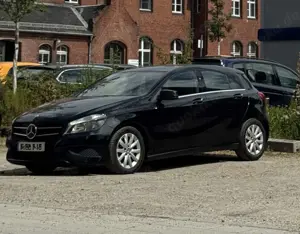 Mercedes-Benz A 180 A 180 BlueEfficiency (176.042)