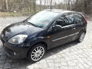 Ford Fiesta Fiesta 1.6 SPORT mit TÜV 7 / 2027