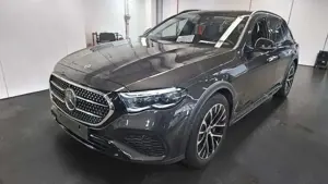 Mercedes-Benz E 300 de All Terrain PANO*ACC*SITZKLIM*SUPERSCRE