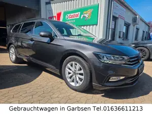 Volkswagen Passat Variant 2.0 TDI DSG NAVI AHK SHZ ACC LED