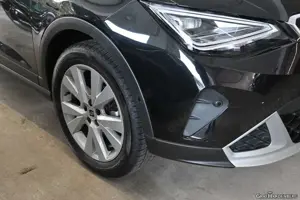 SEAT Arona 1.0 TSI Automatik Xperience LED ACC SzHzg PDC Bild 3