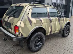 Lada Niva Bronto 4x4 Höher Offroad Räder Klima AHK Bild 4