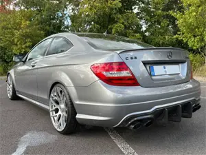 Mercedes-Benz C 63 AMG Coupe SPEEDSHIFT MCT Bild 5