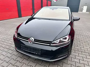Volkswagen Golf VII Lim. Lounge BMT