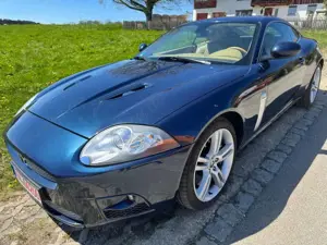 Jaguar XKR