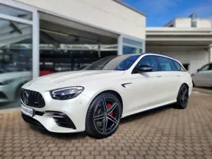 Mercedes-Benz E 63 AMG S 4Matic+ *AHK*360°*Pano*Burmester*AMG E 63 S