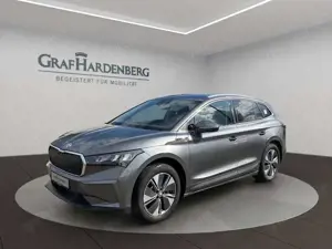 Skoda Enyaq iV 80 LED ACC Navi AHK Rückfahrkamera