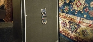 zu Verkaufen Box mit zwei Eminence Deltalite II 2512 8Ohm 400 Watt