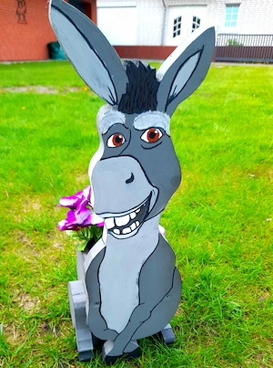 Blumenbank Blumenständer Übertopf Schön für Blumen in Ihrem Grundstück.   