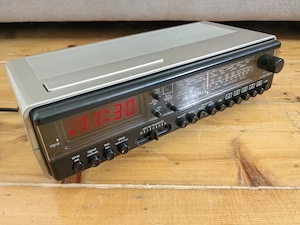 Vintage Radiowecker Telefunken Digitale Electronic 500