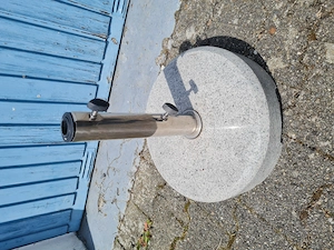 Sonnenschirmständer