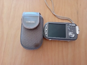 Foto-Apparat "Samsung Digimax 150"