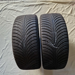 2 gebrauchte Ganzjahresreifen 235 45 R 19 99V GOODYEAR VECTOR 4SEASONS GEN-2 