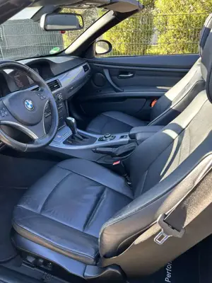 BMW 320 Bild 4