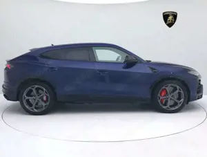 Lamborghini Urus MY21 Bild 2