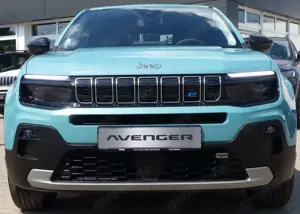 Jeep Avenger Altitude BEV Navi-Winterpaket-Ambiente Bild 2
