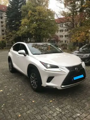 Lexus NX 300h NX 300h Limited Edition