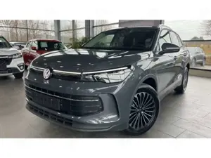 Volkswagen Tiguan 1.5 Prime el. AHK Navi Kamera IQ-Light Ambiente vi