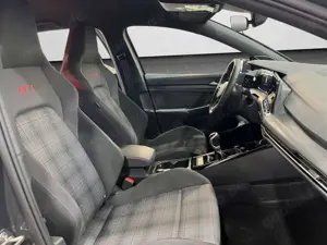 Volkswagen Golf GTI Golf VIII 2,0 TSI GTI LED/PDC/Lane Assist/Sitzhe Bild 5