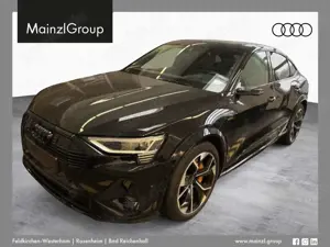 Audi e-tron quattro AHK Matrix HUD Pano