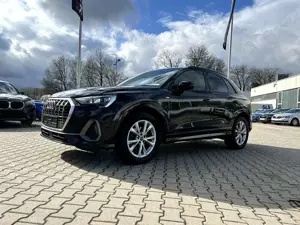 Audi Q3 35 TDI Quattro S-Line *LED Navi AHK DAB Alu*