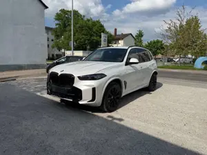 BMW X5 30 d xDrive*Navi*HUD*AHK*ACC*360-K*LED*Hifi*