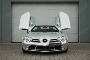 Mercedes-Benz SLR McLaren Roadster Bild 2