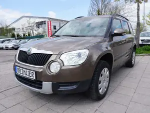 Skoda Yeti ACTIVE PLUS EDITION*TÜV+SERVICE NEU*SHZG*PDC*