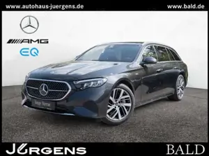 Mercedes-Benz E 300 de T Avantgarde/LED/360/Pano/AHK/Distr/19"