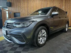 Volkswagen Tiguan Allspace 2,0 TDI DSG *Navi*Kam*Matrix*AHK