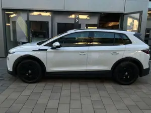 Skoda Elroq 50 Tour 19"+Navi+AHK Vorb+Kamera+ACC