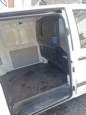 Mercedes-Benz Vito 110 CDI Extralang Bild 3