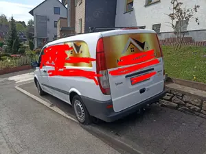 Mercedes-Benz Vito 110 CDI Extralang Bild 4