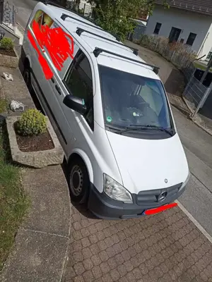 Mercedes-Benz Vito 110 CDI Extralang Bild 5