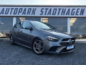 Mercedes-Benz B 180 AMG LINE MBUX/LED/el. HECKKLAPPE/CARBON