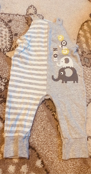 Niedlicher Baby Strampler mit Elefanten   Größe 68