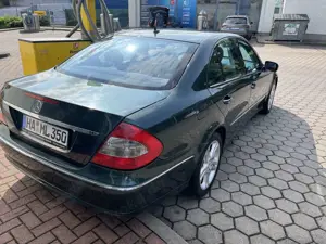 Mercedes-Benz E 320 CDI 7G-TRONIC Avantgarde DPF Bild 5