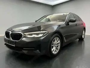 BMW 520 d xDrive LED*CARPLAY*WERKSGARANTIE 11/25*MEGA