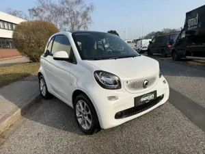 smart forTwo PASSION PANO APPLE CARPLAY TÜV NEU