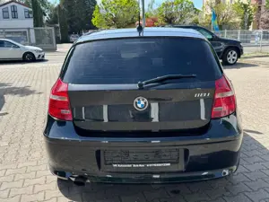 BMW 118 118i Bild 2