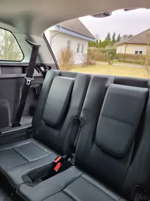 Land Rover Discovery Sport Bild 4