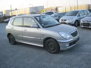 Daihatsu Sirion Sirion 1.3 Bild 4