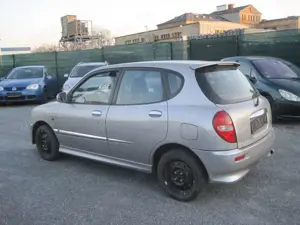 Daihatsu Sirion Sirion 1.3 Bild 2