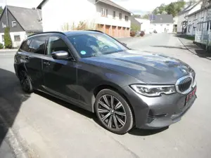 BMW 320 Touring 320 d Advantage
